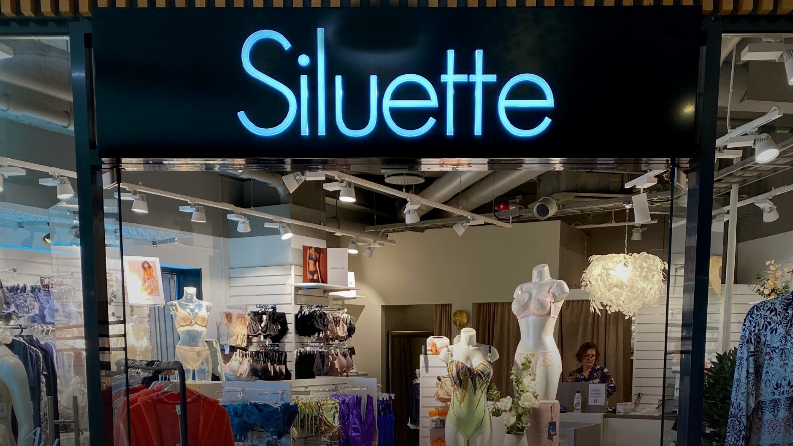 Siluettes butikk på Fornebu S